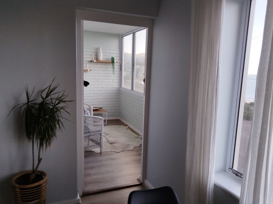 To Let 2 Bedroom Property for Rent in Bay View Village Western Cape